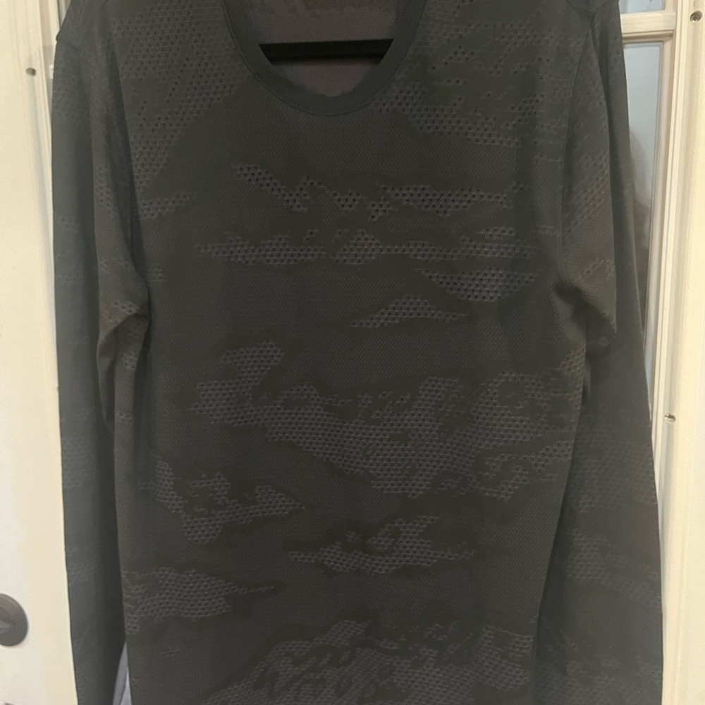Men's Camouflage Long Sleeve Shirt